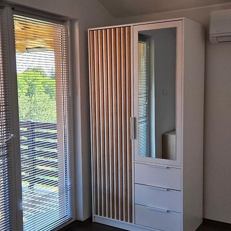 Apartman M&M Duga Resa Exteriér fotografie
